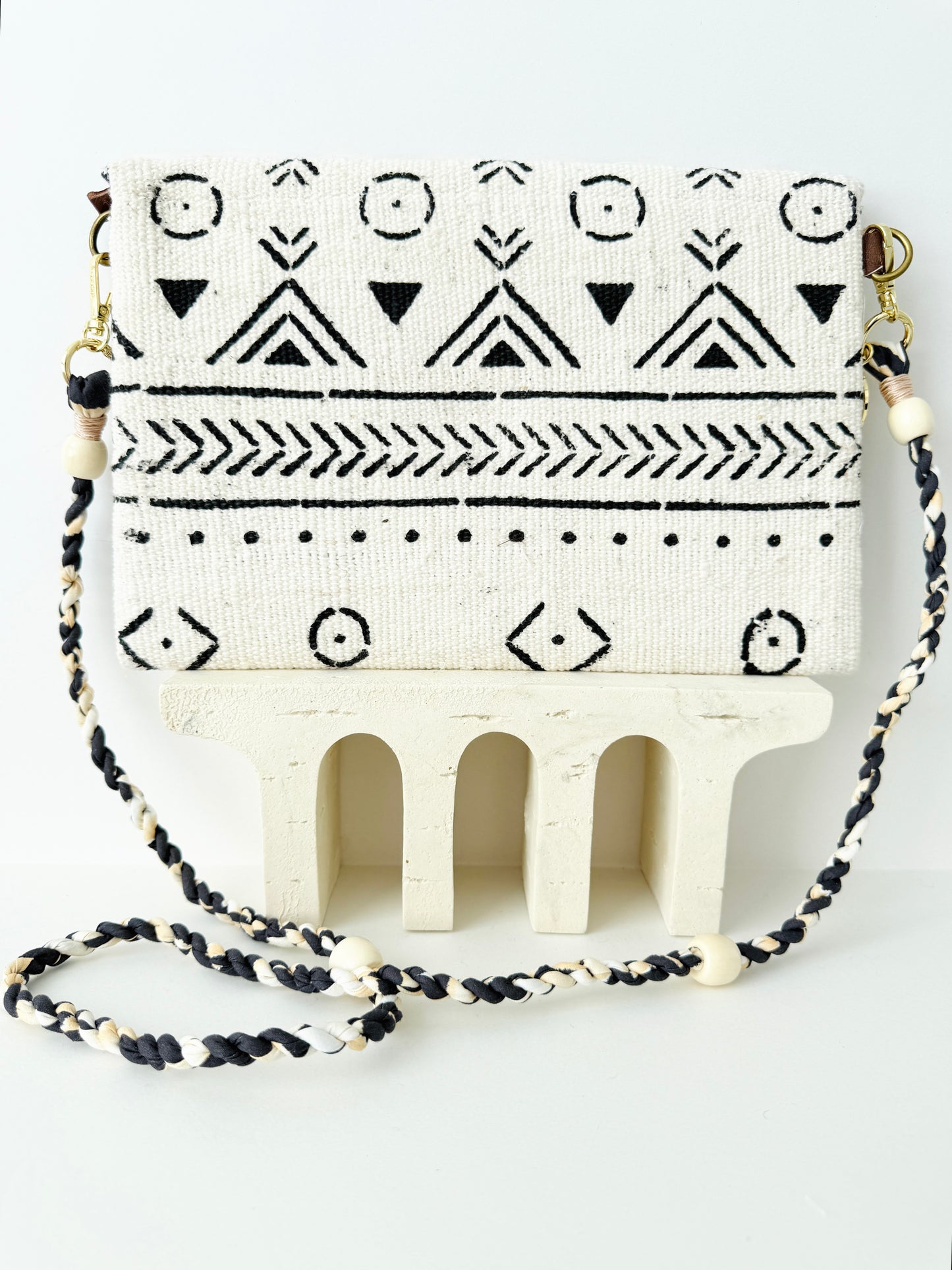 Berber Clutch - Salt & Pepper