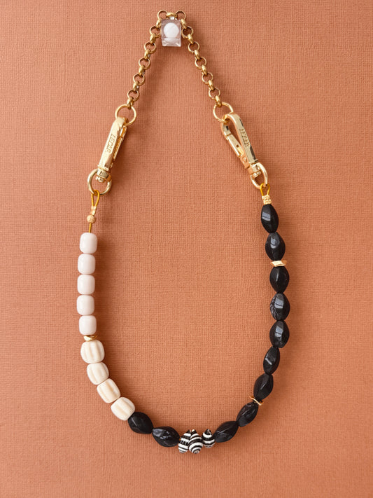 Beaded Wristy Strap - Perivolos